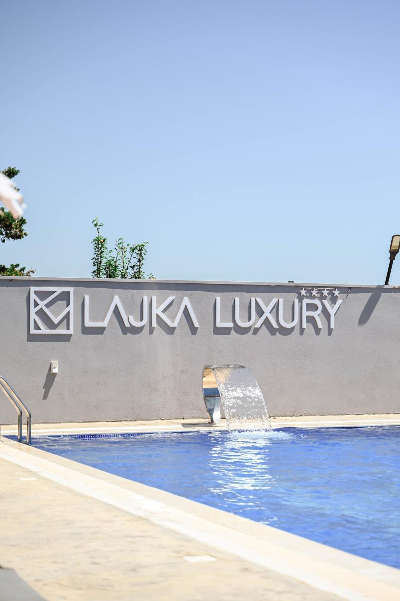 Hotel Lajka Luxury Ulcinj Buitenkant foto