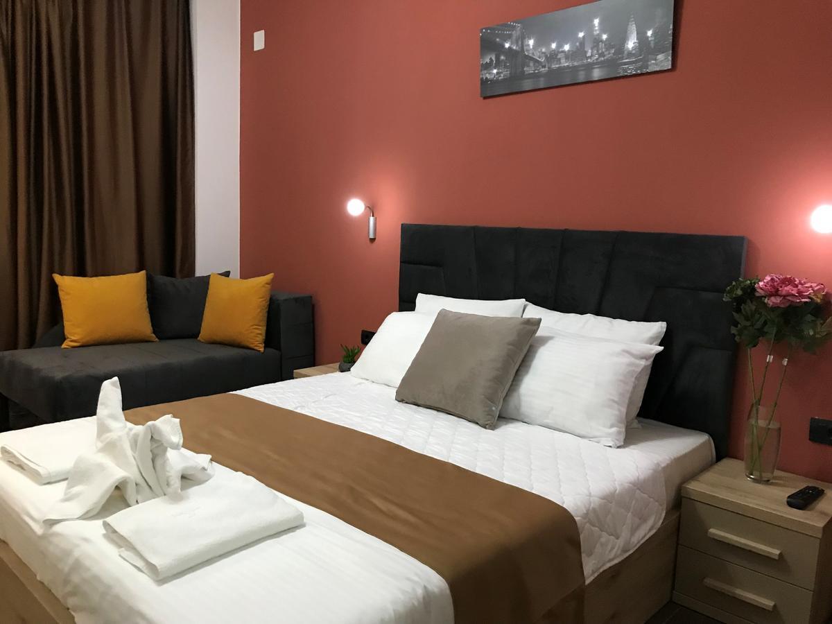 Hotel Lajka Luxury Ulcinj Buitenkant foto